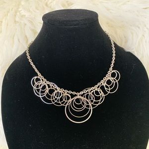 Silver tone necklace!